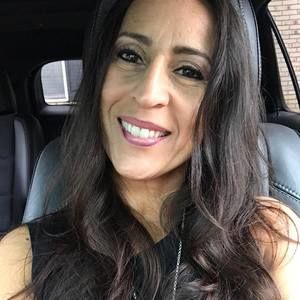 Meet your Posher, Deborah